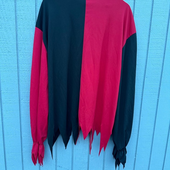 Red and Black Evil Jester/Devil Costume - Picture 7 of 12